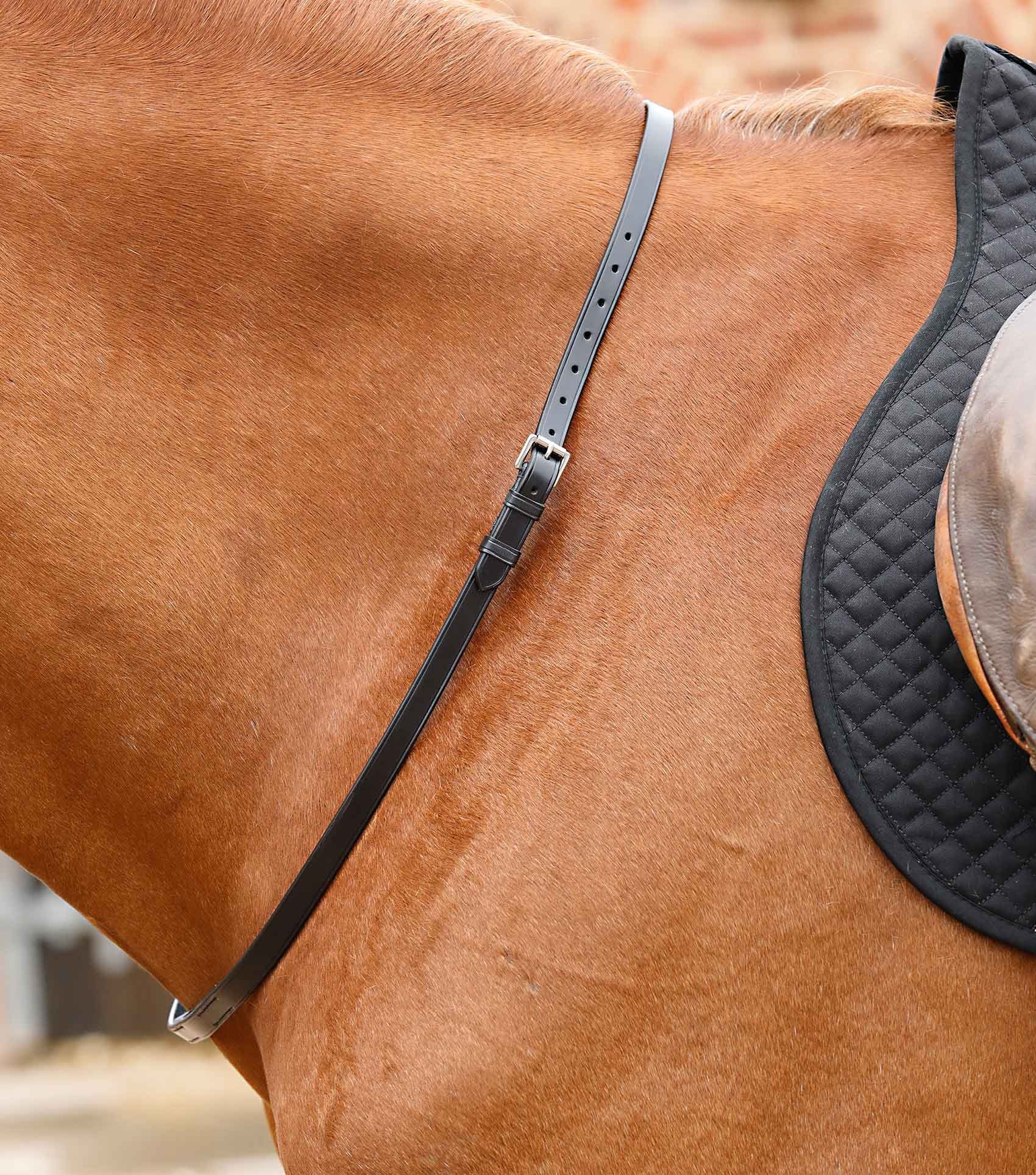 P.E ALTINO HORSE NECK STRAP