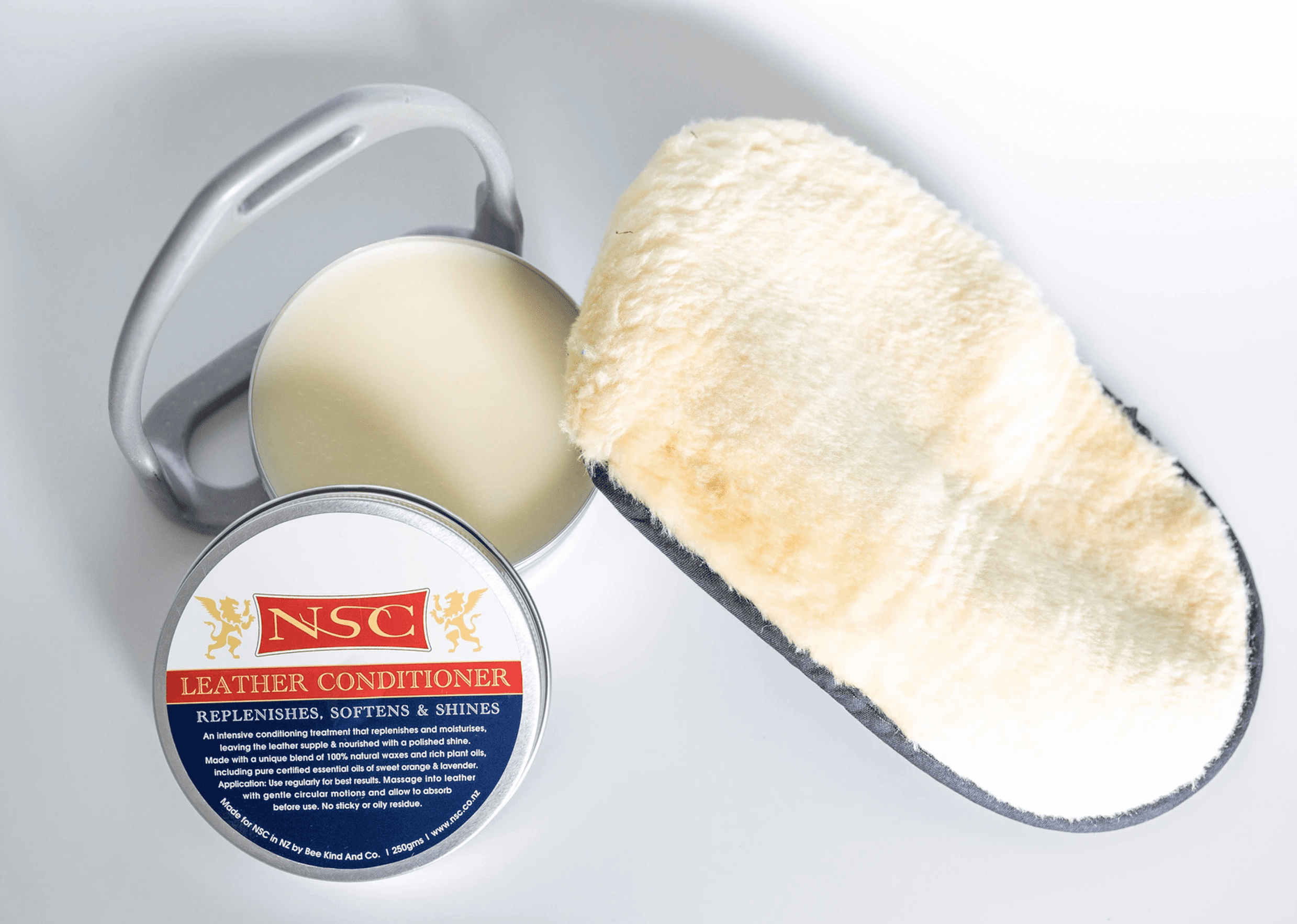 NSC LEATHER CONDITIONER 250G