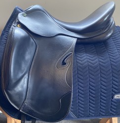 PRESTIGE PASSION K DRESSAGE 17"