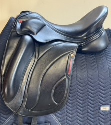 ALBION REVELATION RED LABEL ADJUSTA DRESSAGE 17.5"
