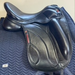 ALBION REVELATION RED LABEL ADJUSTA DRESSAGE 17.5"