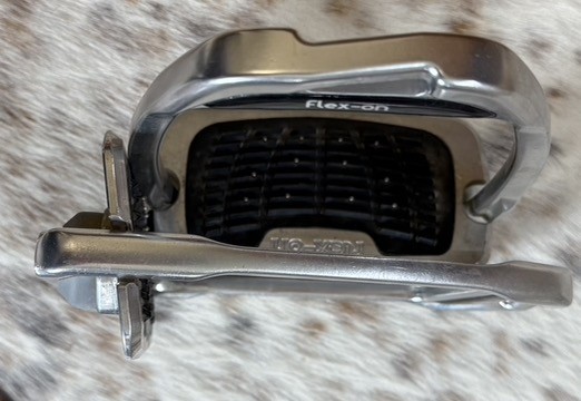 FLEX-ON HUNTER STIRRUP