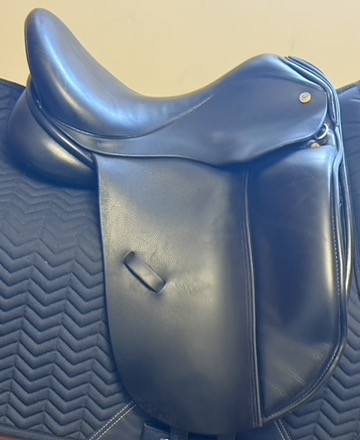 IDEAL STUTTGART JUNIOR DRESSAGE 16"