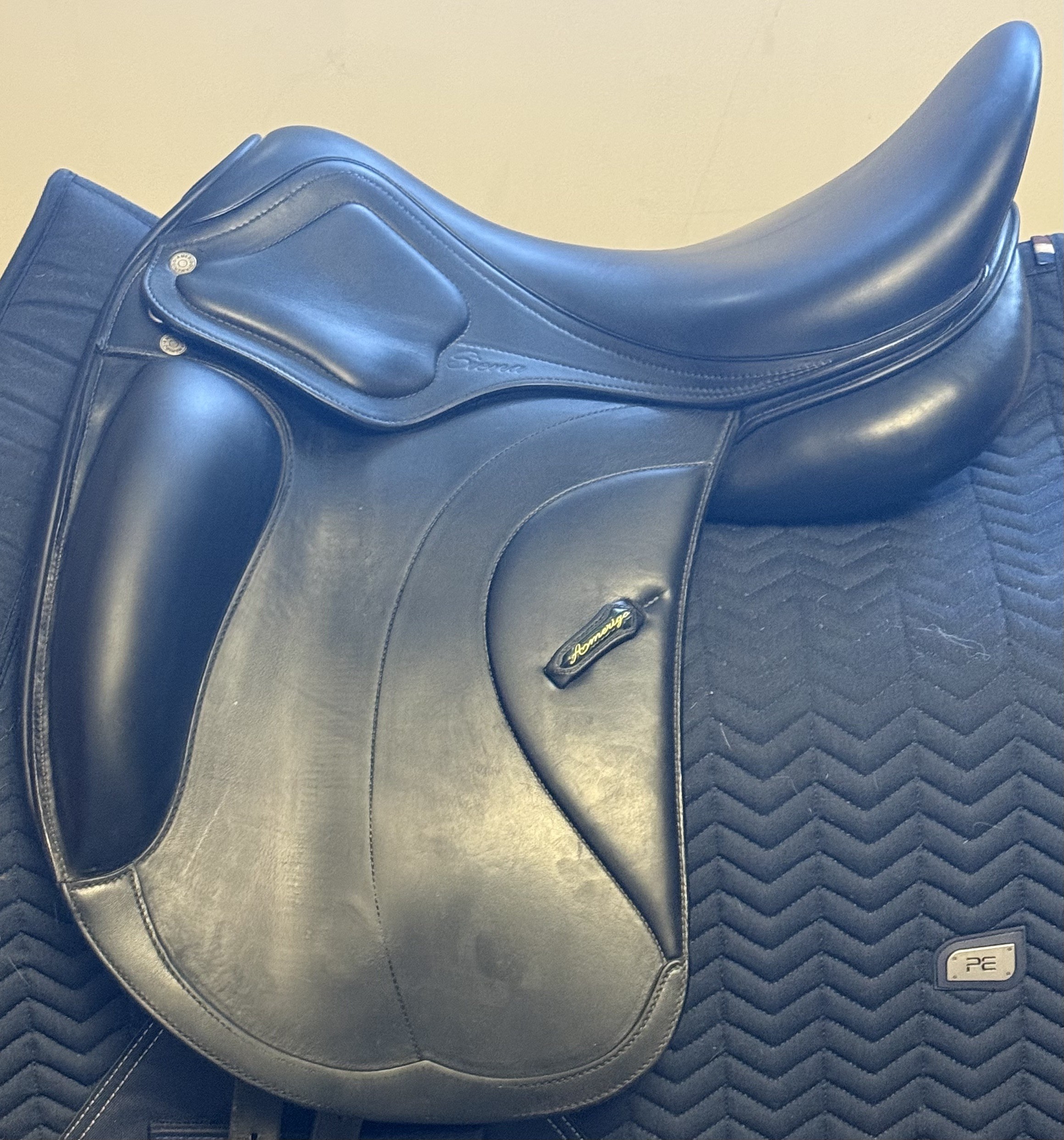 AMERIGO SIENA PINO MONO 17.5"