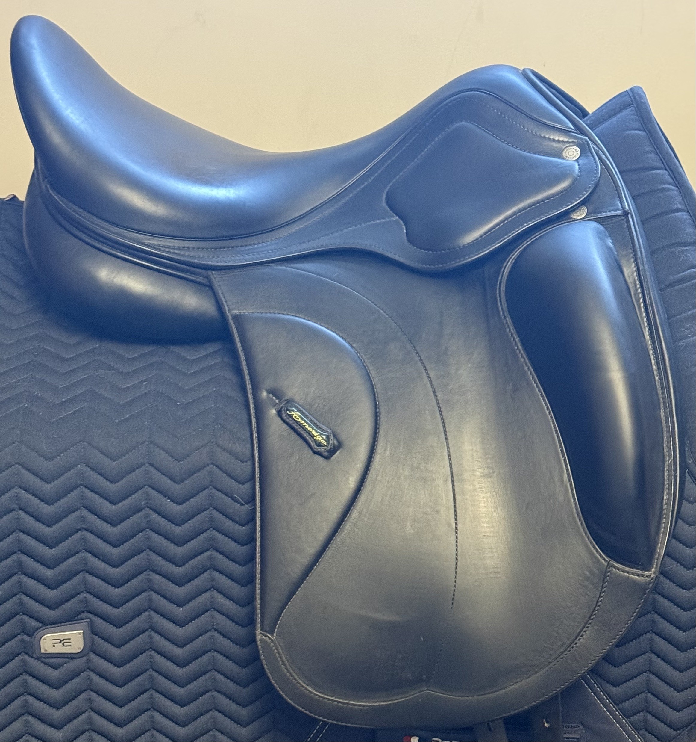 AMERIGO SIENA PINO MONO 17.5"